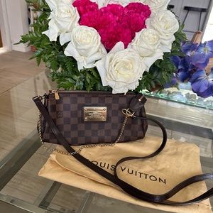 Authentic Louis Vuitton Eva Damier crossbody used